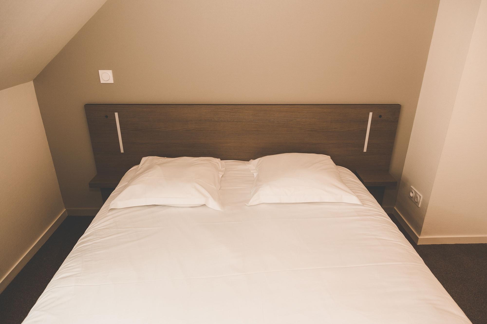 Terres de France - Appart'Hotel Quimper Bretagne Esterno foto