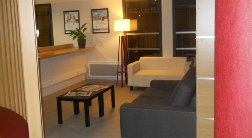 Terres de France - Appart'Hotel Quimper Bretagne Esterno foto