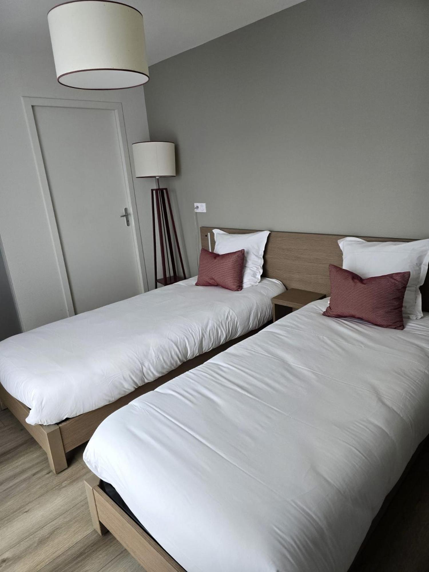 Terres de France - Appart'Hotel Quimper Bretagne Esterno foto