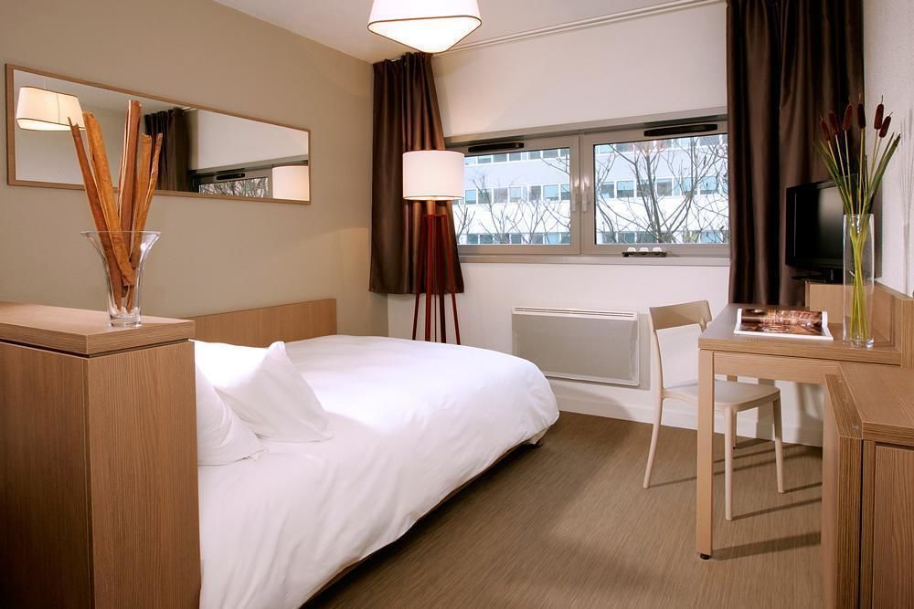 Terres de France - Appart'Hotel Quimper Bretagne Esterno foto